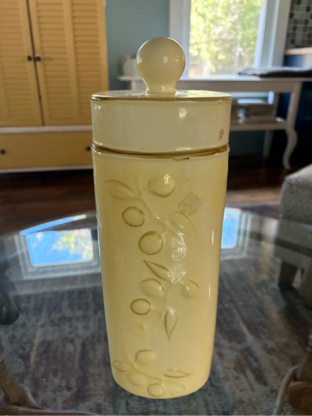 NWOT Pasta Holder Ceramic Olive Motif Canister with Gasket Lid, Distressed